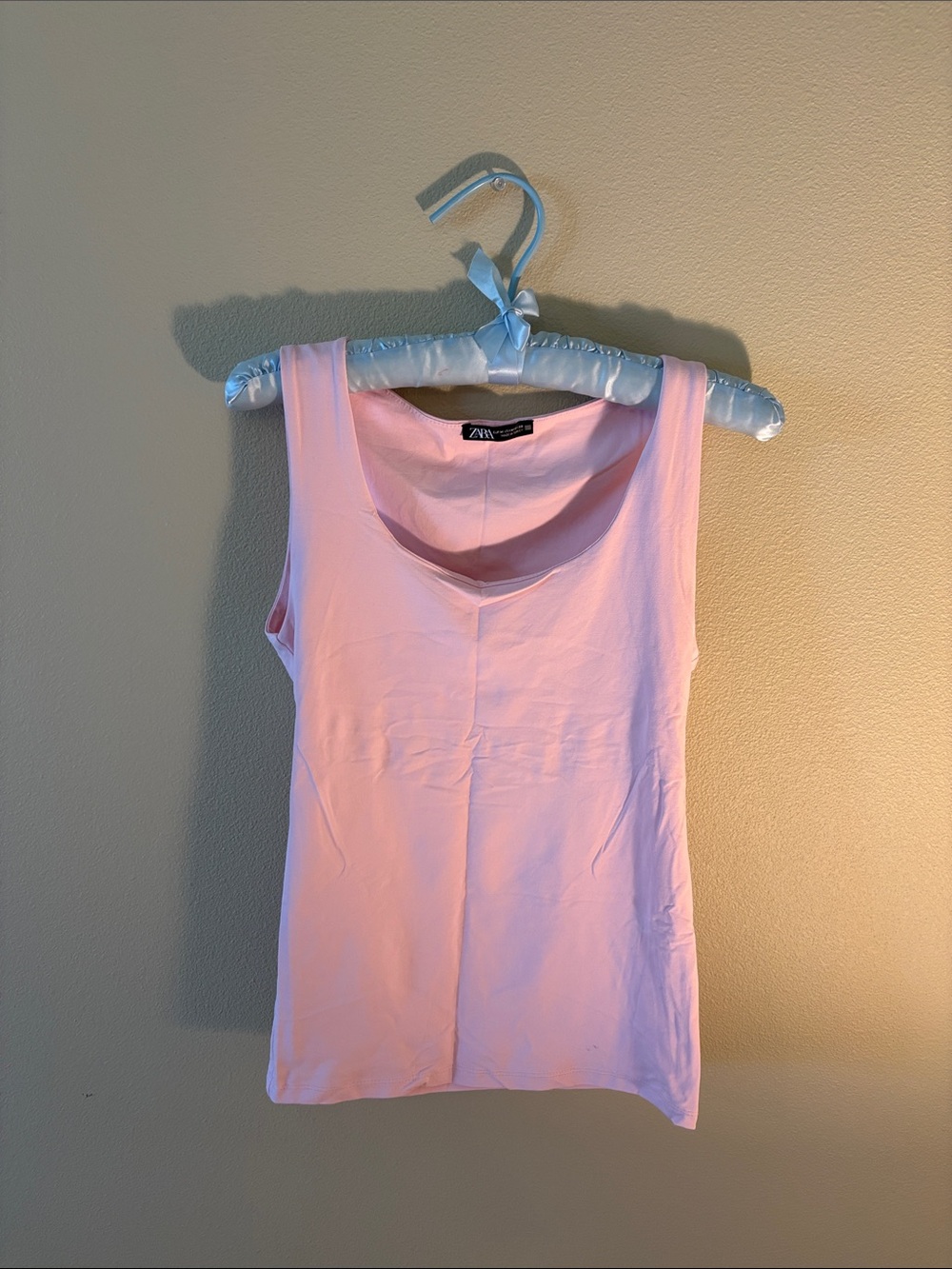 Zara- Light Pink Scoop-Neck Sleeveless Tank Top!!
